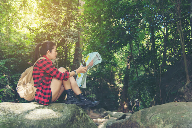 5 Essential Outdoor Gear To Carry With You When Traveling