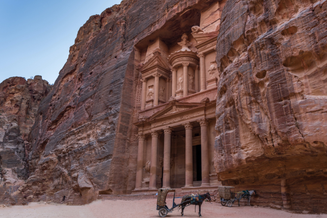 7 of the World’s Most Fascinating Historical Sites to Visit